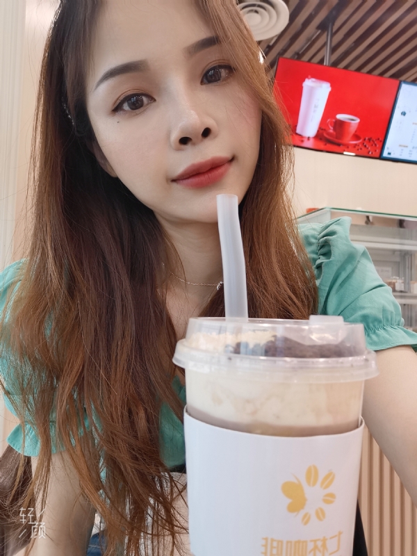 丽丽子的第一张照片--岳阳相亲服务中心