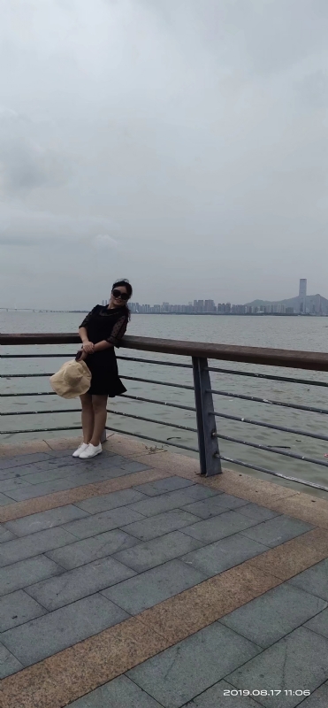 清秋的第一张照片--岳阳相亲服务中心