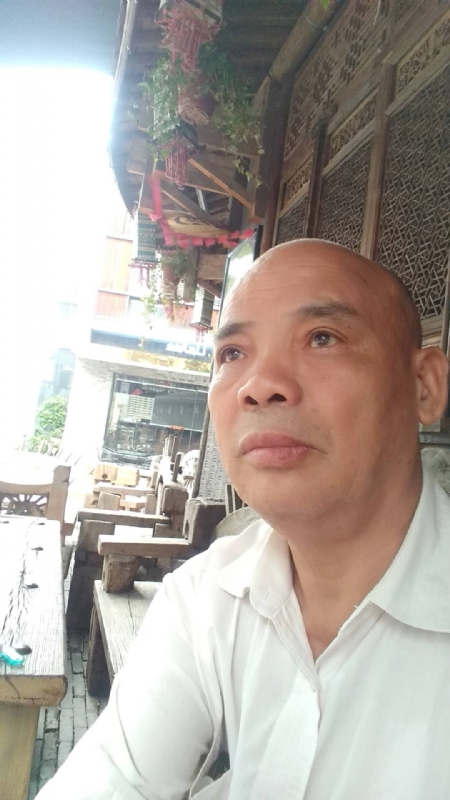 相遇有缘的第四张照片--岳阳相亲服务中心