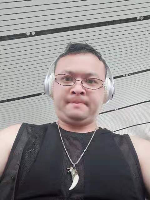 醉叶孤城的第一张照片--岳阳相亲服务中心