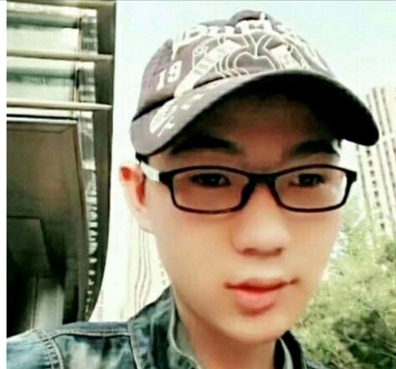 小霪虫的第三张照片--岳阳相亲服务中心