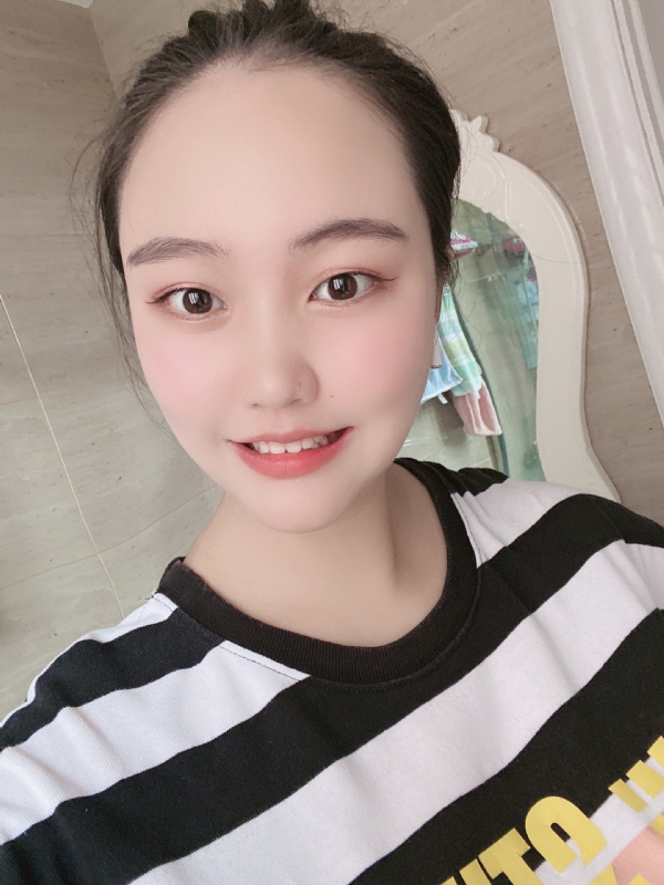 灵儿的第二张照片--岳阳相亲服务中心