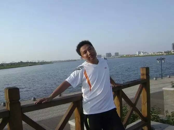 才乡痴情的第二张照片--岳阳相亲服务中心
