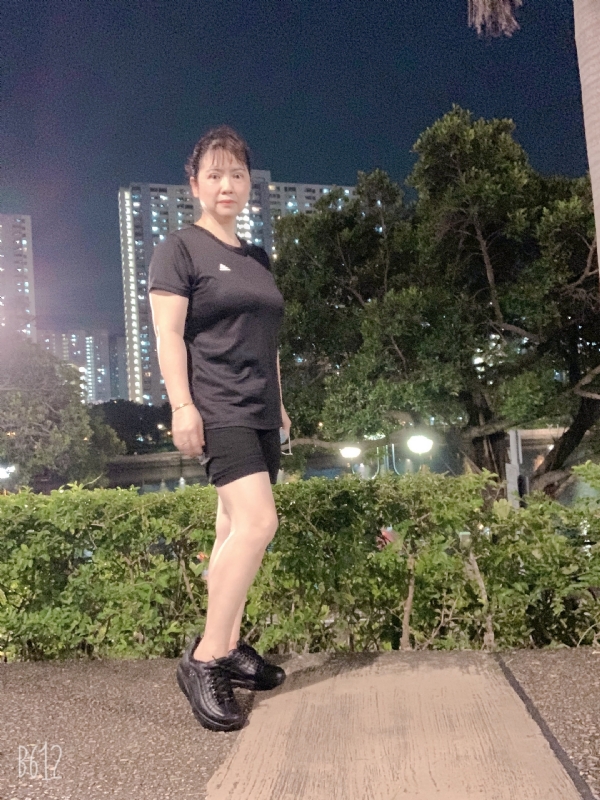 枫叶的第一张照片--岳阳相亲服务中心