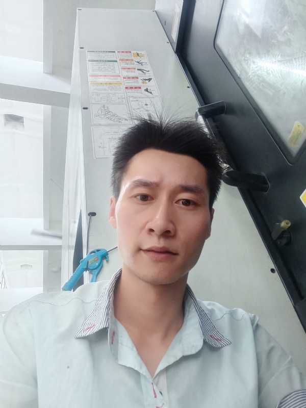 丽影封存的第一张照片--岳阳相亲服务中心