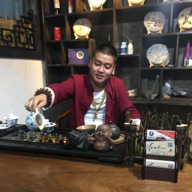 请叫我金爷的第一张照片--岳阳相亲服务中心