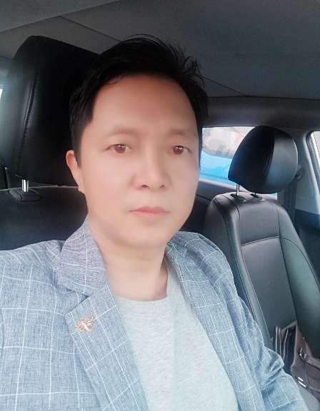 深蓝的第一张照片--岳阳相亲服务中心