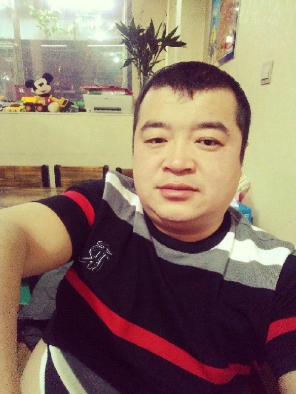 老实人的第一张照片--岳阳相亲服务中心
