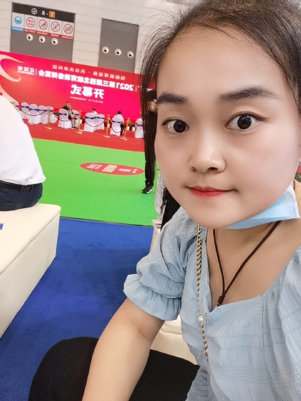 娜娜的第一张照片--岳阳相亲服务中心