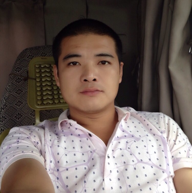 逍遥驾车人的第一张照片--岳阳相亲服务中心