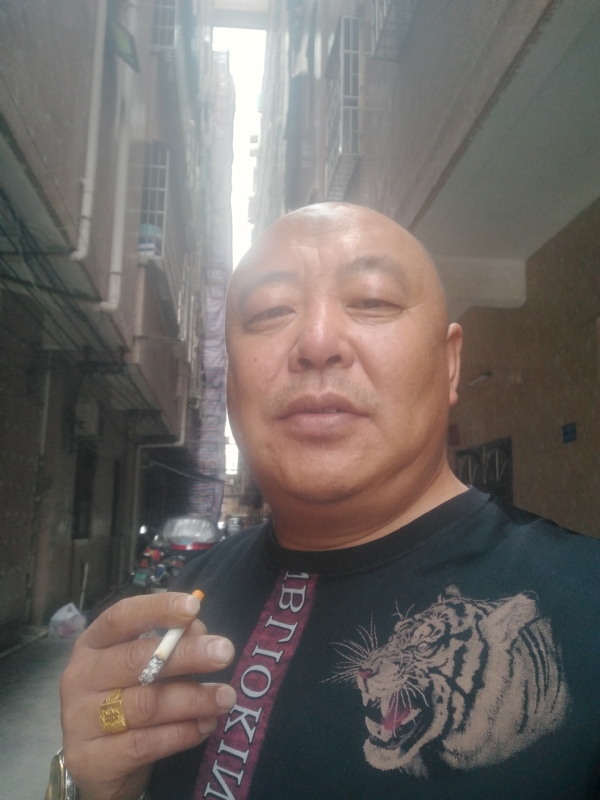 人在TA乡的第一张照片--岳阳相亲服务中心