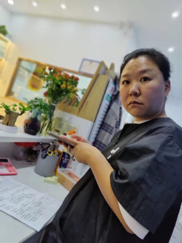 东北小野花的第一张照片--岳阳相亲服务中心