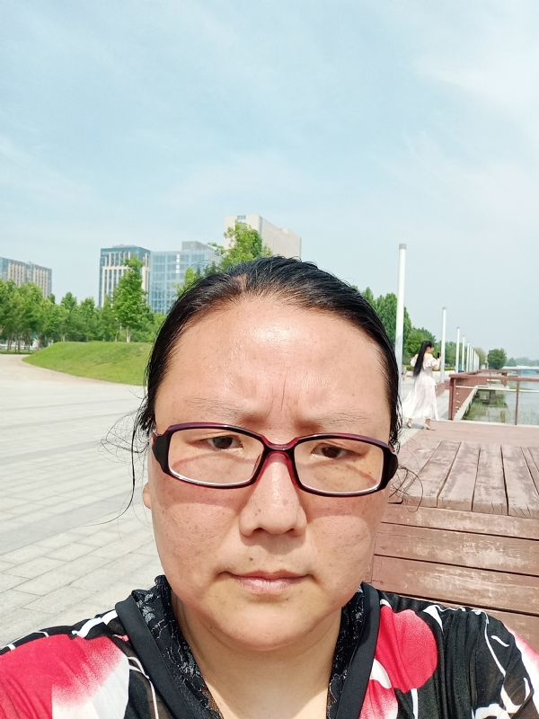 苦乐的第四张照片--岳阳相亲服务中心