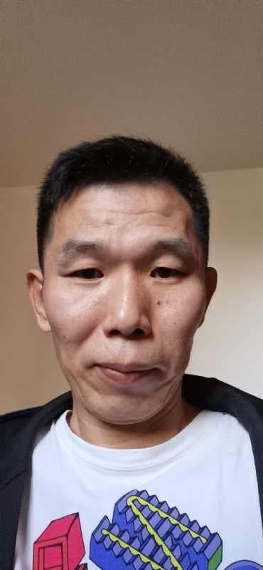 晃晃悠悠的第一张照片--岳阳相亲服务中心