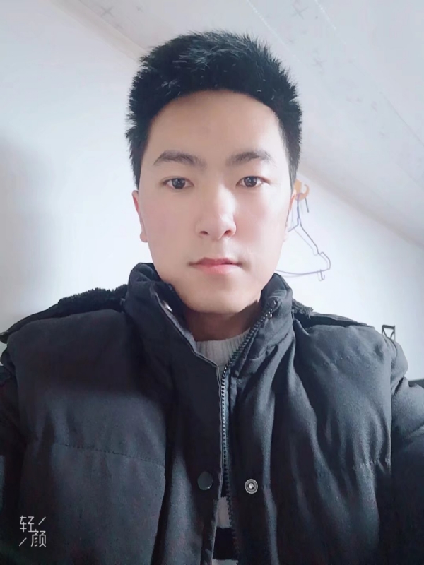 儒雅的玉龙兄的第一张照片--岳阳相亲服务中心