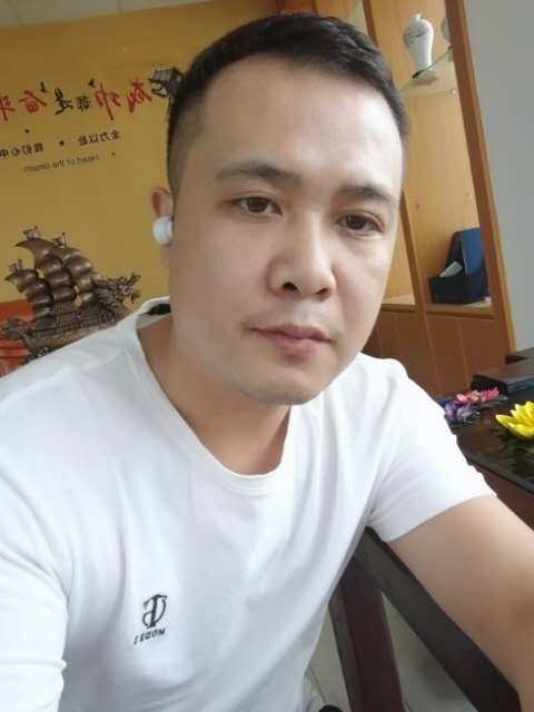 礼哥的第二张照片--岳阳相亲服务中心