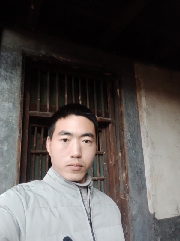 嫁与娶的第一张照片--岳阳相亲服务中心