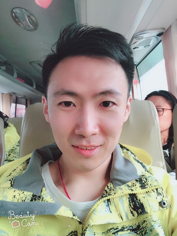 郭白白的第二张照片--岳阳相亲服务中心