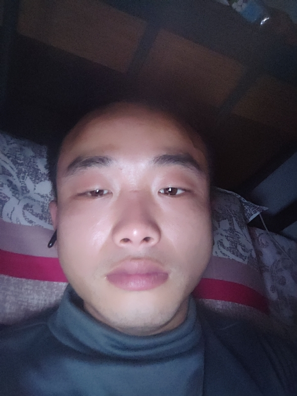 偏爱的第一张照片--岳阳相亲服务中心