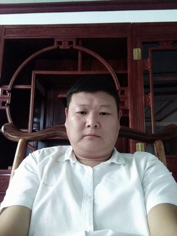 狼图腾的第一张照片--岳阳相亲服务中心