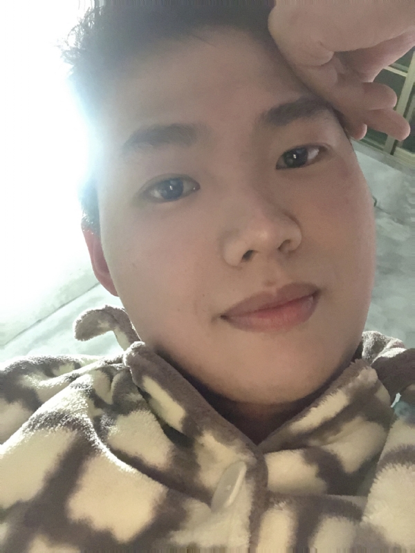 她的第四张照片--岳阳相亲服务中心