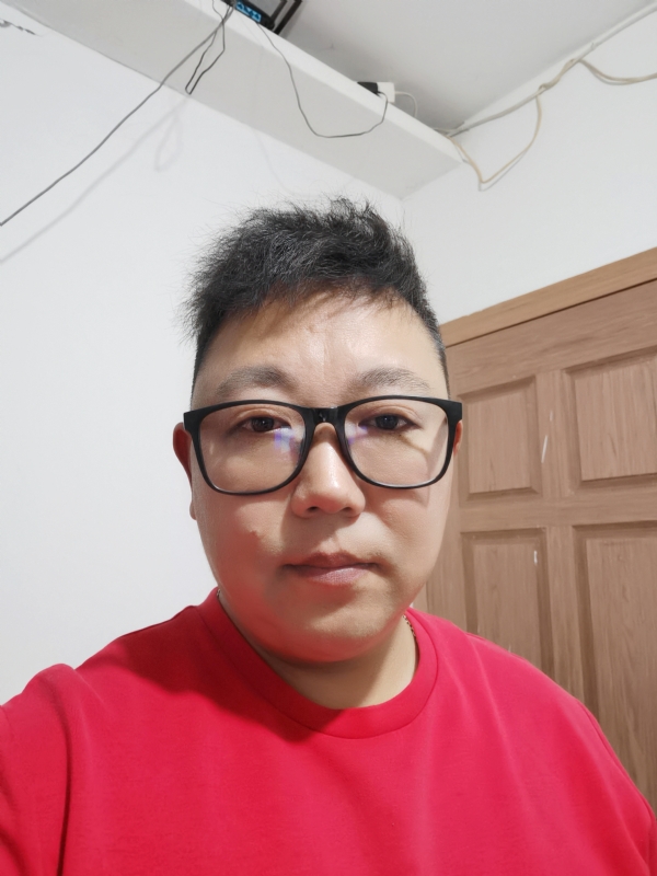 开山的第一张照片--岳阳相亲服务中心