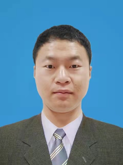 雨哥的第一张照片--岳阳相亲服务中心