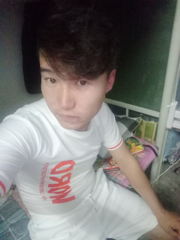 再回首的第一张照片--岳阳相亲服务中心