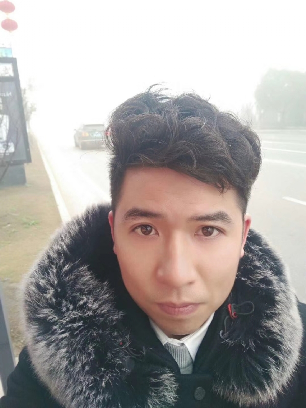 开心快乐每一天的第一张照片--岳阳相亲服务中心