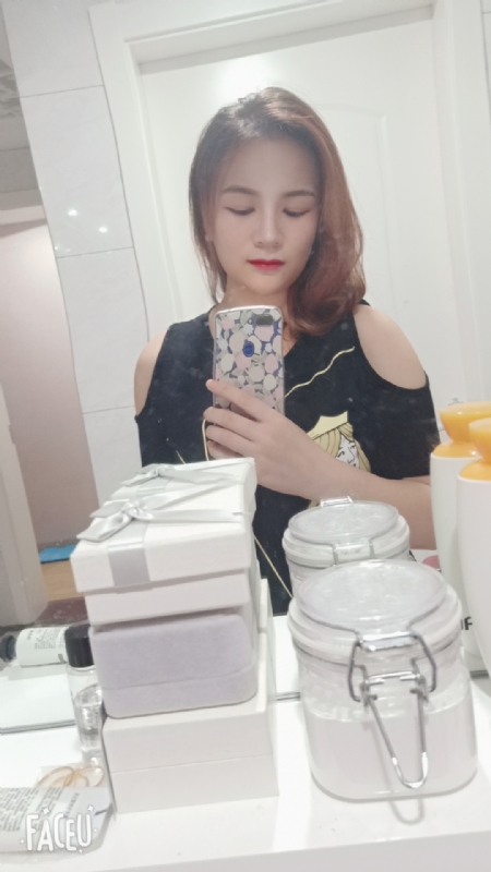 刘莲酥的第四张照片--岳阳相亲服务中心