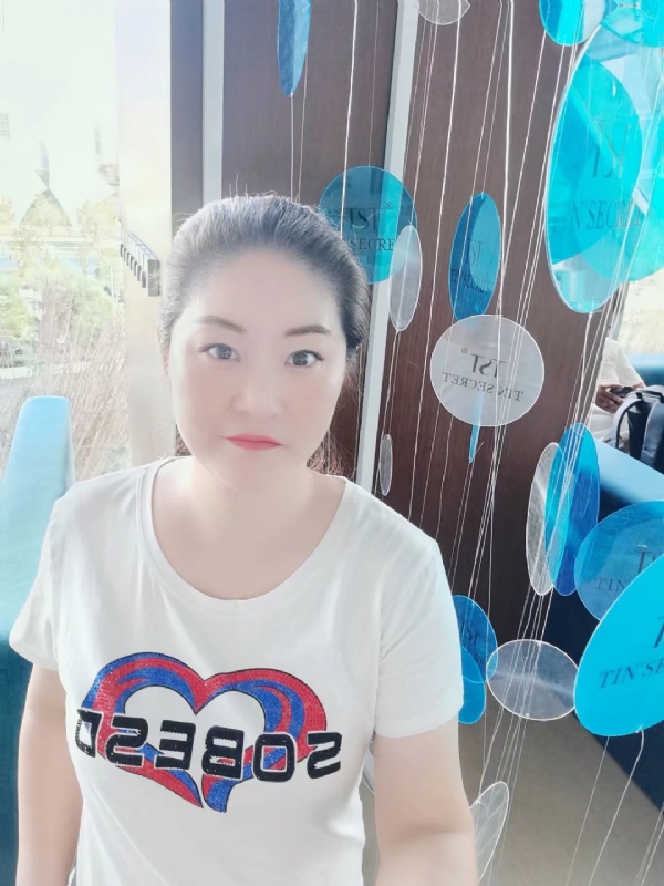 巷子里的童年的第一张照片--岳阳相亲服务中心
