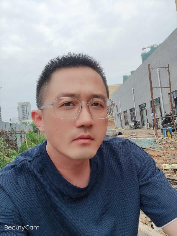 清风烈酒的第二张照片--岳阳相亲服务中心