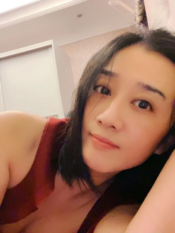 HongYu的第一张照片--岳阳相亲服务中心
