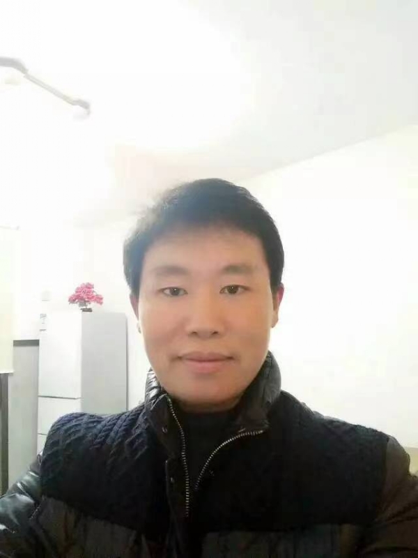 擎天柱的第一张照片--岳阳相亲服务中心