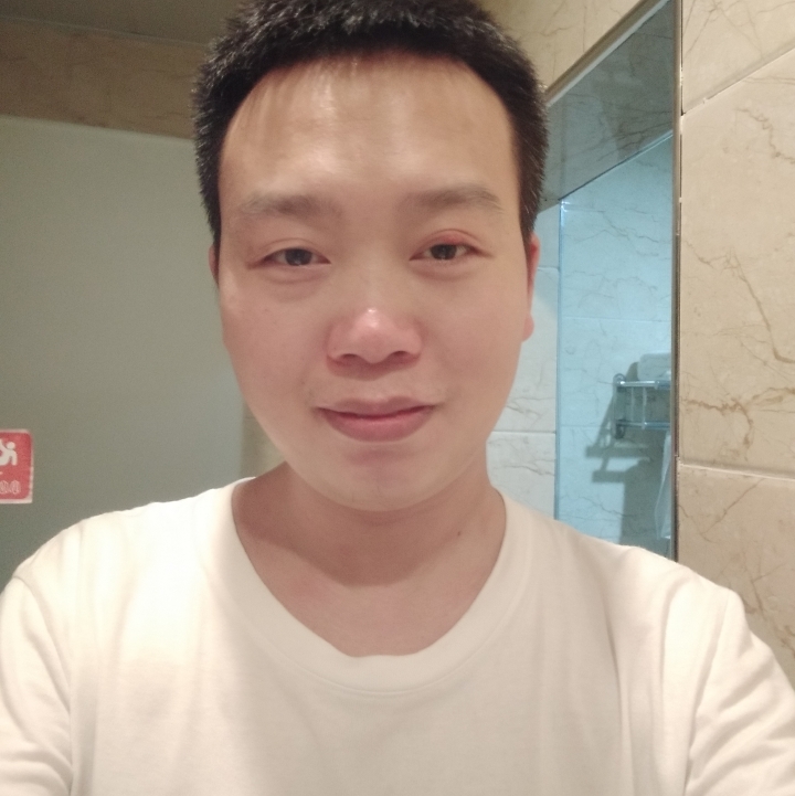 杯中酒的第一张照片--岳阳相亲服务中心
