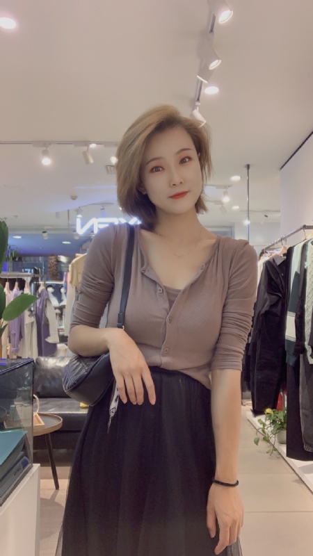 大婷子的第一张照片--岳阳相亲服务中心