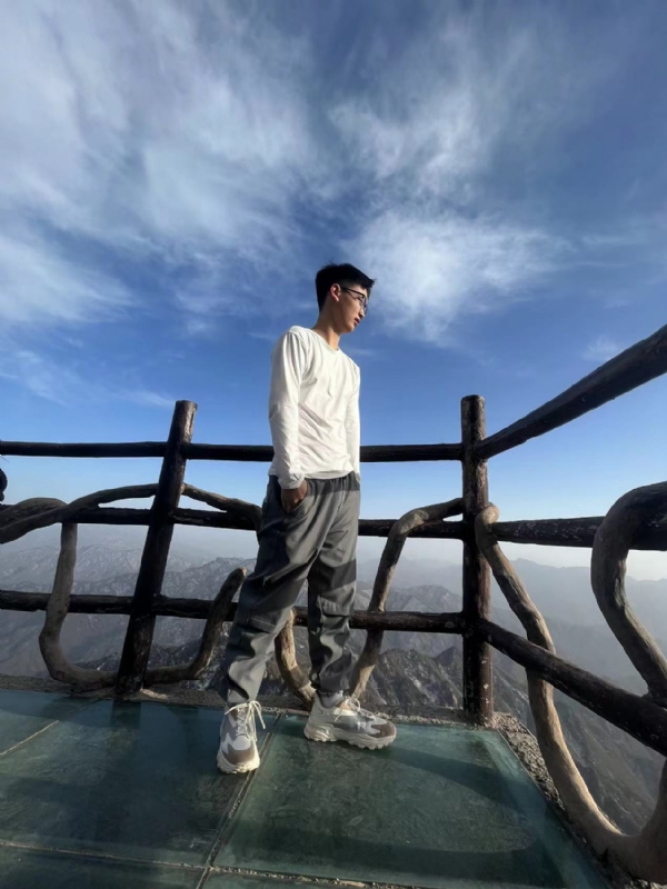 怜ぁ熙的第一张照片--岳阳相亲服务中心
