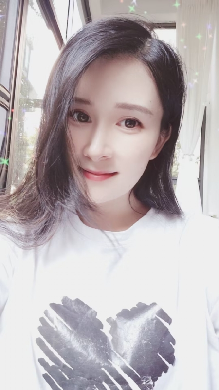 晨曦的第二张照片--岳阳相亲服务中心