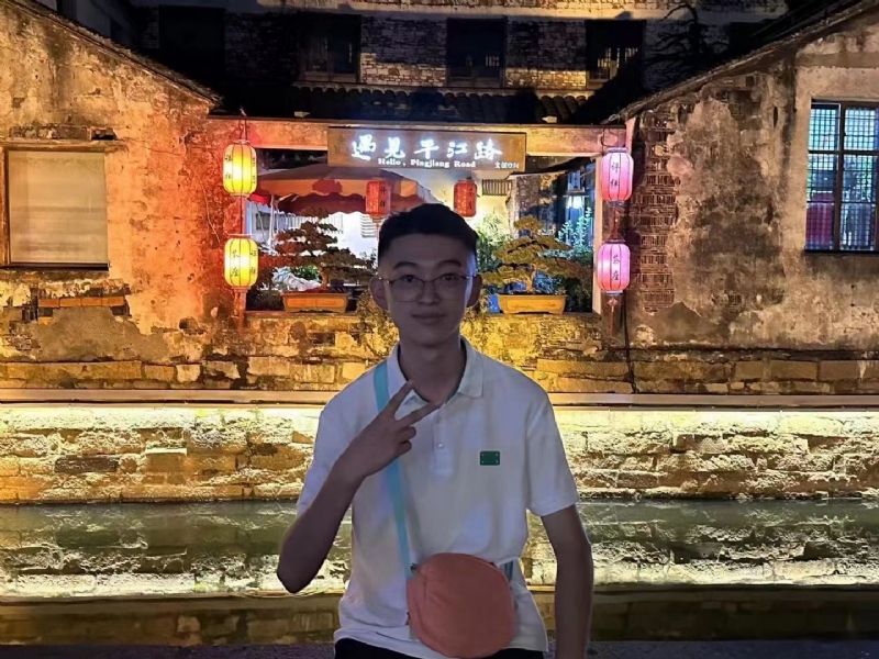 李四的第一张照片--岳阳相亲服务中心