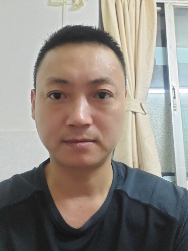 你若不离我定不弃的第一张照片--岳阳相亲服务中心