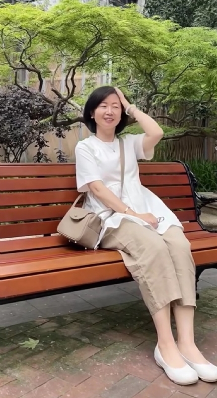 千年老母猪的第二张照片--岳阳相亲服务中心