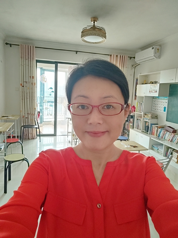 丽华的第二张照片--岳阳相亲服务中心