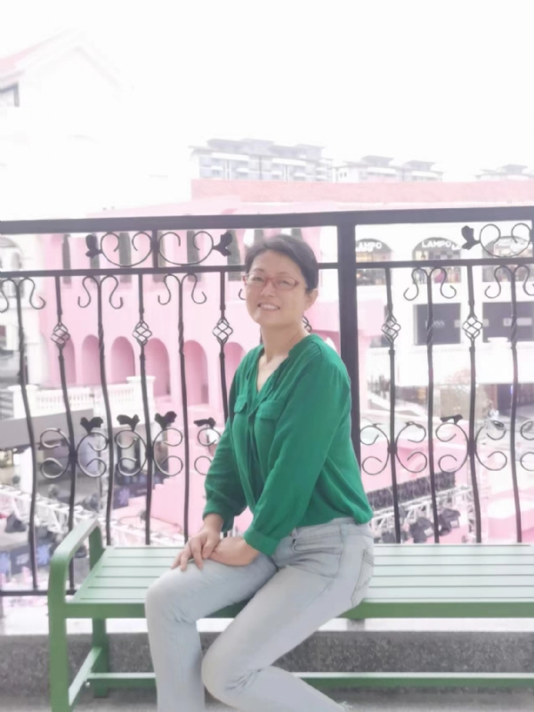 丽华的第四张照片--岳阳相亲服务中心