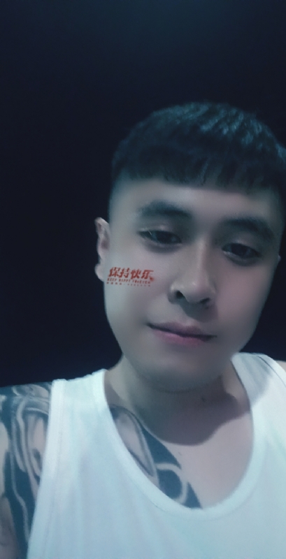 愚忠的第一张照片--岳阳相亲服务中心