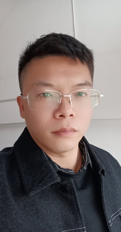 叶伟的第一张照片--岳阳相亲服务中心