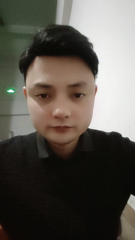 我在他乡整挺好的第一张照片--岳阳相亲服务中心