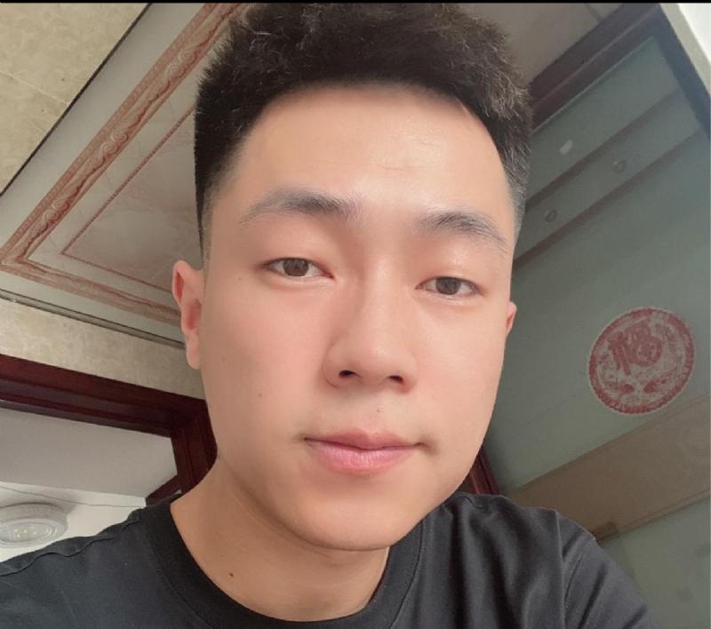 句号的第一张照片--岳阳相亲服务中心