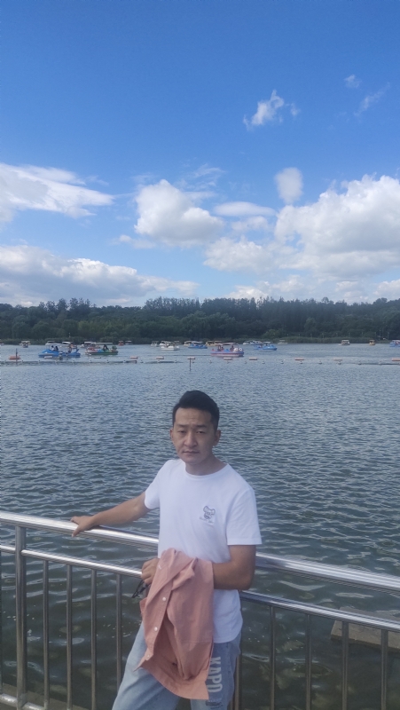 脱了壳的龟的第一张照片--岳阳相亲服务中心