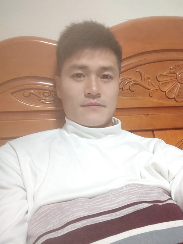 网球罗的第四张照片--岳阳相亲服务中心