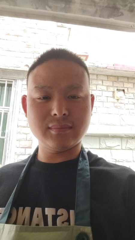 时光流逝的第一张照片--岳阳相亲服务中心